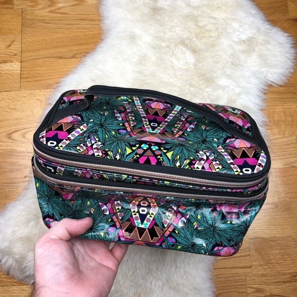 Mara Hoffman Sephora MakeUp Bag - Picture 3 of 5